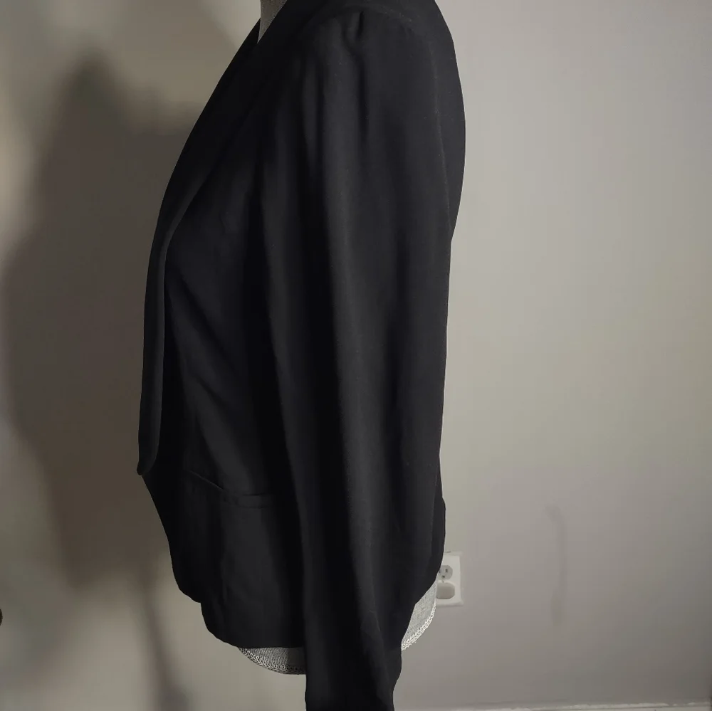 Cardigan - Picture 2 of 4